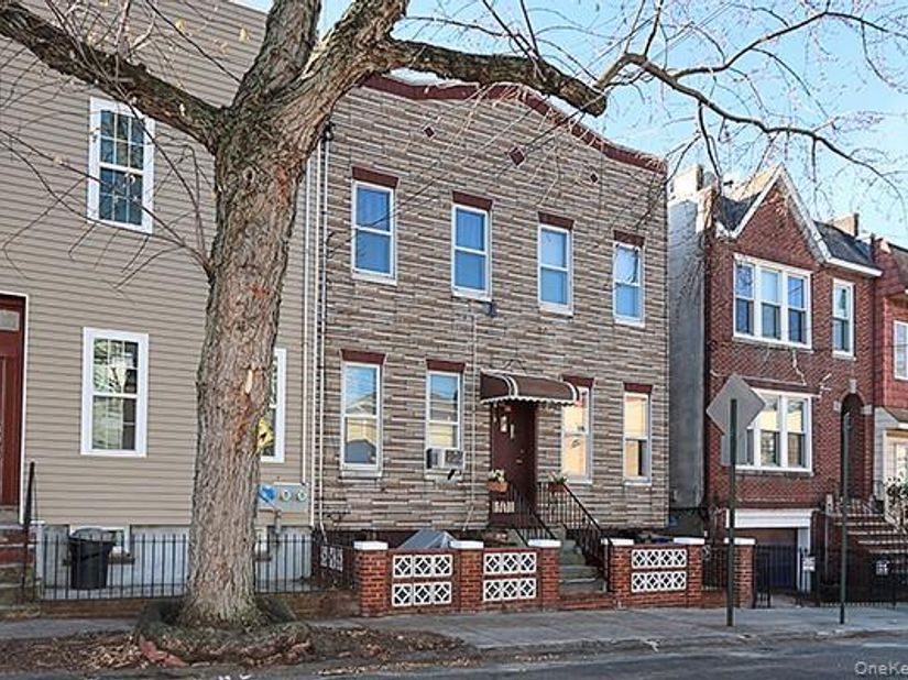 60-64 54th Place, Maspeth NY 11378