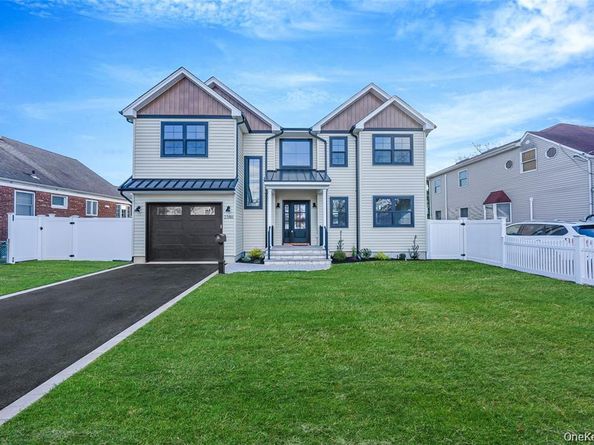 2386 Marlboro Street, East Meadow NY 11554