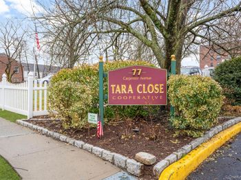 77 Carpenter Avenue