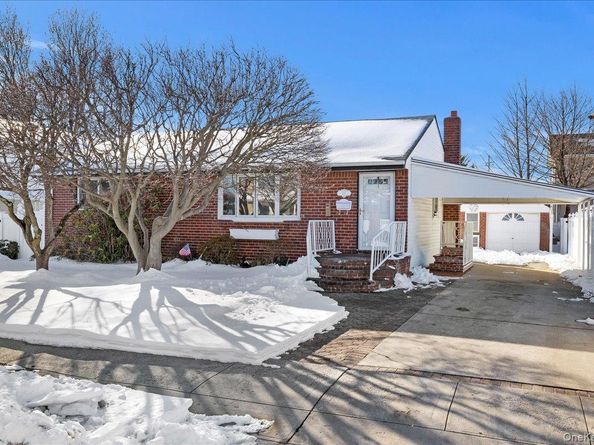 119 S 6th Street, Bethpage NY 11714