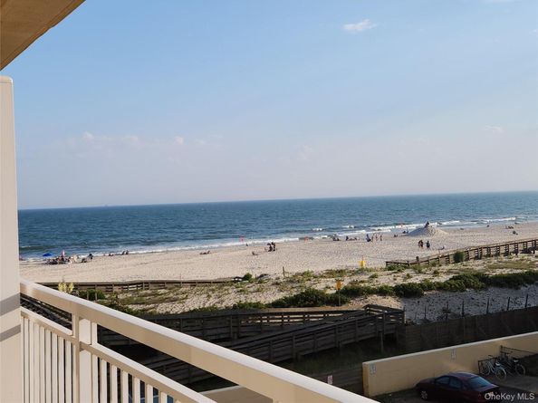 700 Shore Road 4K, Long Beach NY 11561