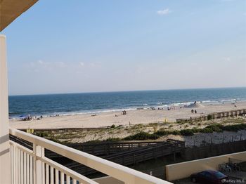 700 Shore Road