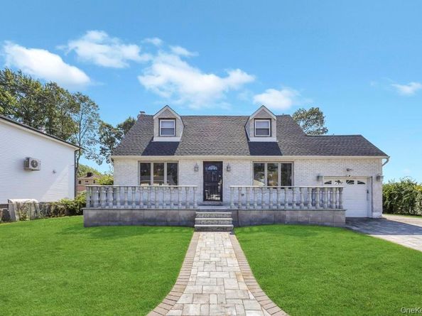 529 Clinton Avenue, Rockville Centre NY 11570