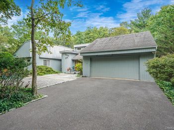 271 Bread And Cheese Hollow Road