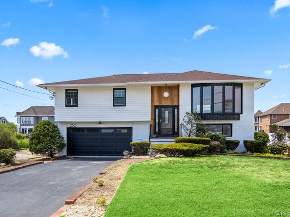 230 Sequams Lane Center, West Islip NY 11795