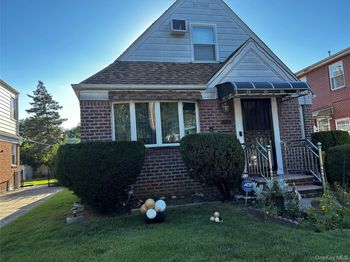 7734 Little Neck Parkway