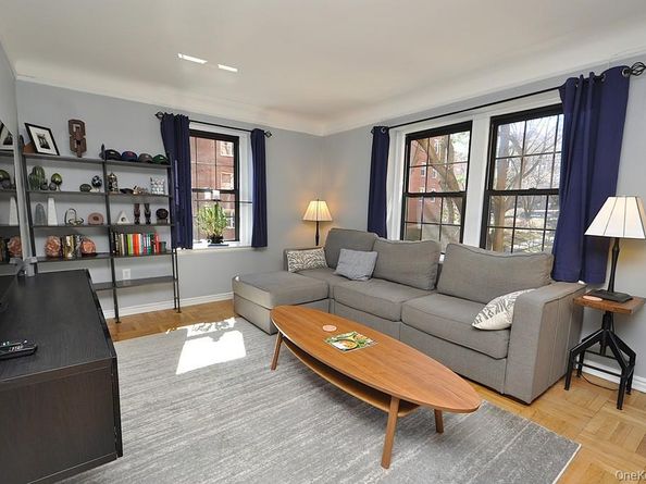 196 Garth Road 1G, Scarsdale NY 10583