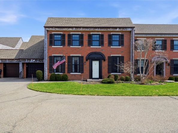 282 Helm Lane, Bay Shore NY 11706