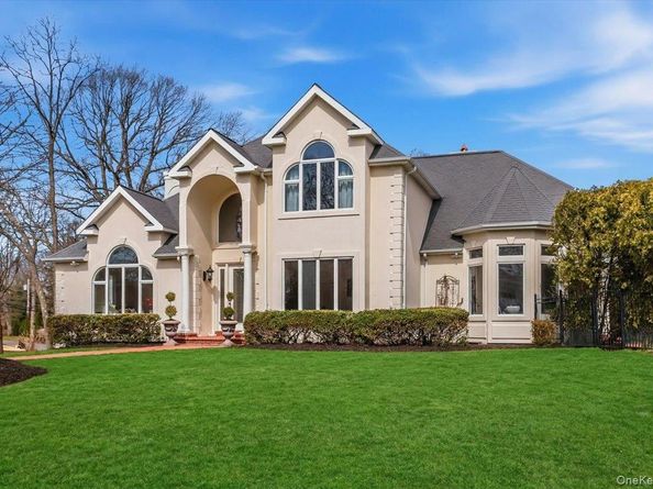 1 Kistela Court, Northport NY 11768