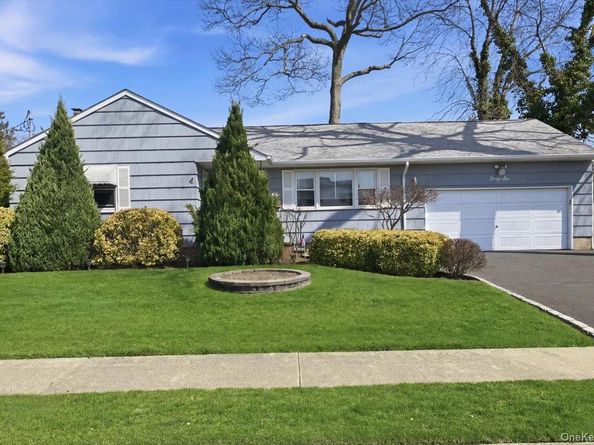 46 Bedford Avenue, Massapequa NY 11758
