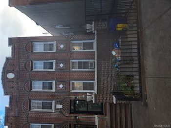 1136 Saint Marks Avenue