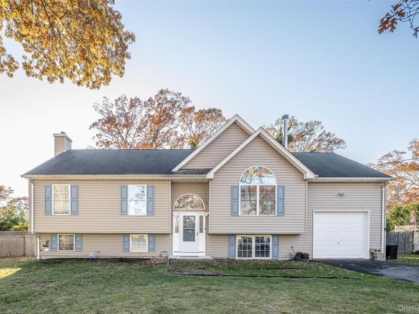182 Whittier Drive, Mastic Beach NY 11951