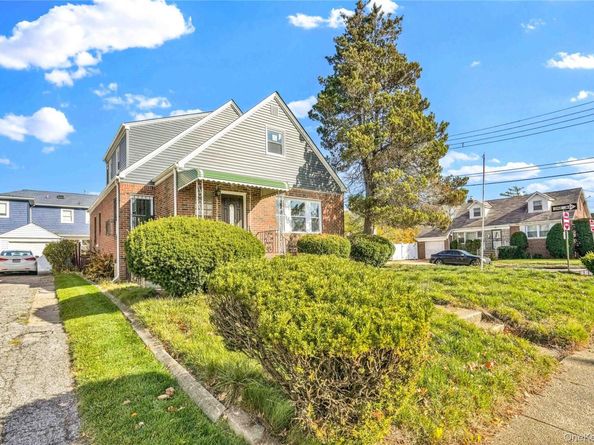 23319 118th Avenue, Jamaica NY 11411