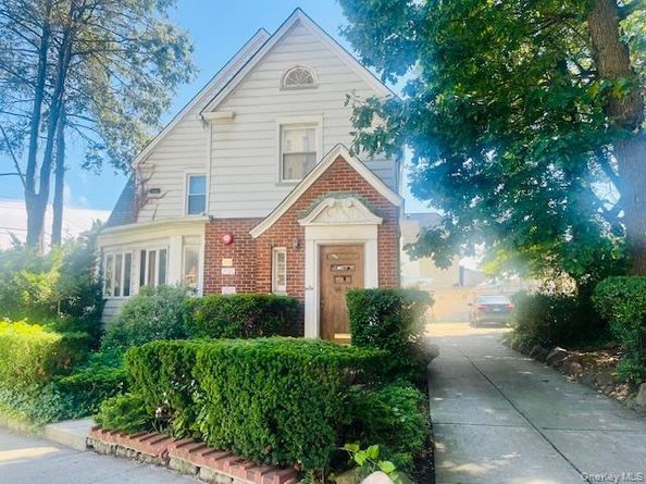 10922 Myrtle Avenue, Richmond Hill North NY 11418