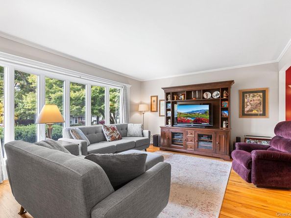 19 Donald Lane, Ossining NY 10562