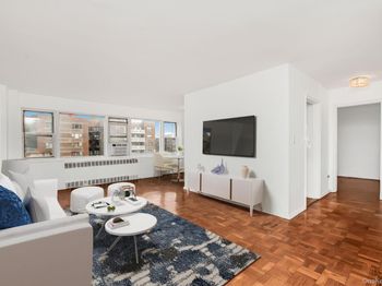 3131 Grand Concourse