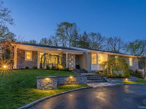 21 Rawlings Drive, Melville NY 11747