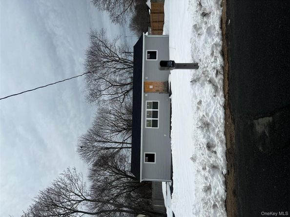 547 Taylor Avenue, East Patchogue NY 11772