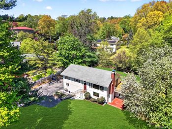 18 Prospect Place