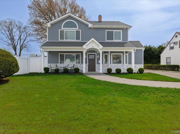 106 Hickory Lane, Levittown NY 11756