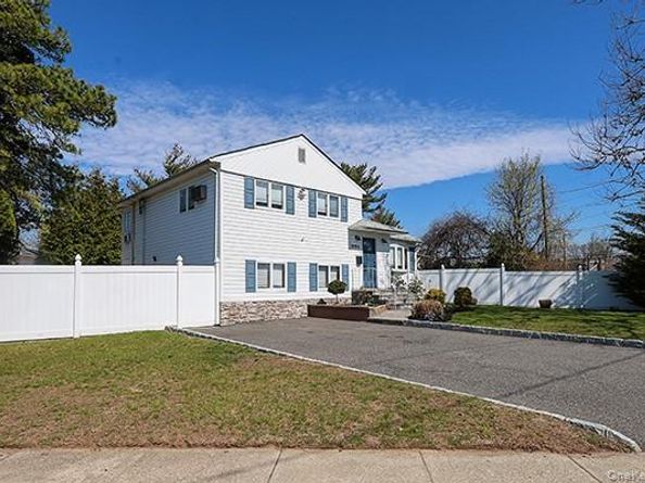 1084 Hicksville Road, Massapequa NY 11783