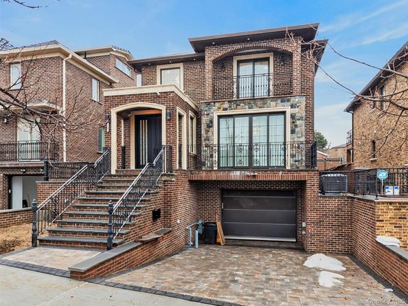 14-05 133RD Place, Flushing NY 11356