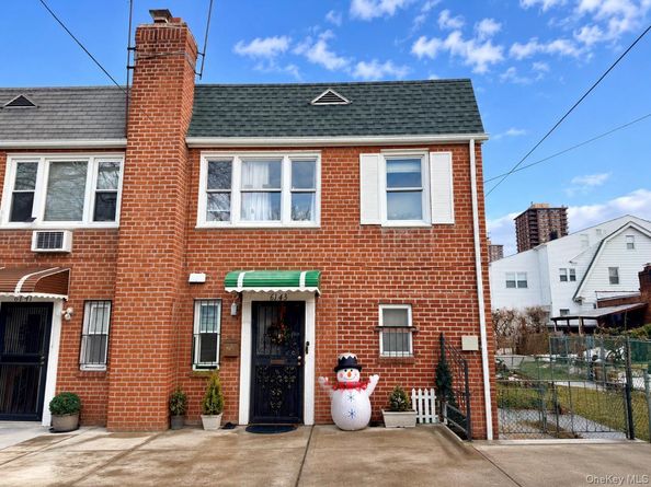 6143 157th Street, Flushing NY 11367