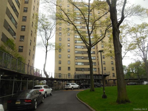 4 Fordham Hill Oval 5E, Bronx NY 10468