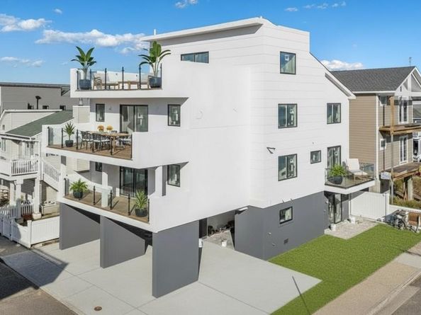 56 Oregon Street, Long Beach NY 11561