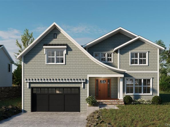 738 Motts Cove Road N, Glen Head NY 11545