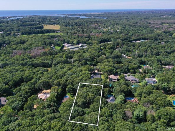 46 Towhee Trail, East Hampton NY 11937
