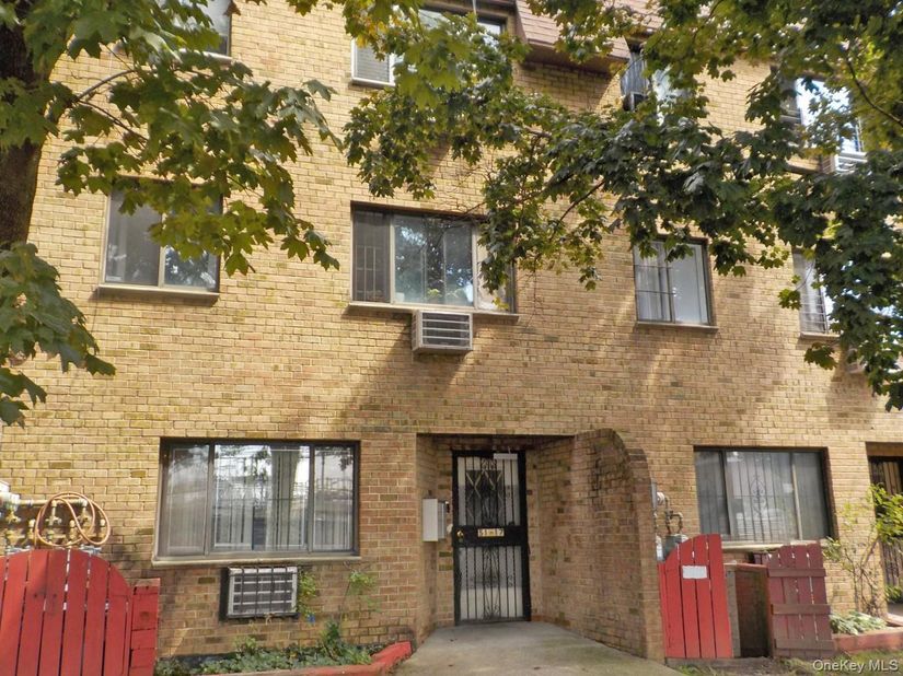 51-17 99th Street 15C, Corona NY 11368