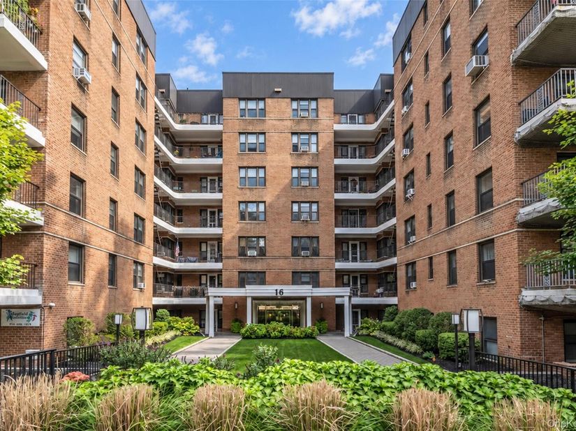 16 N Broadway 4J, White Plains NY 10601