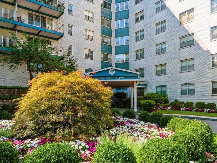 499 N Broadway 3A, White Plains NY 10603