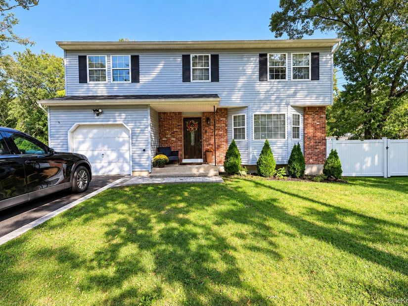 133 N Titmus Drive, Mastic NY 11950