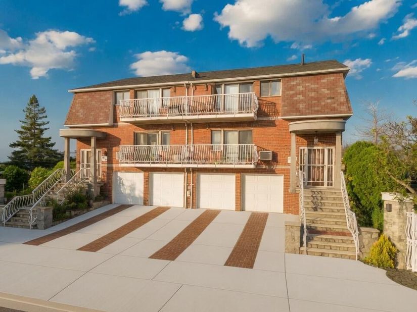 15754 95th Street, Howard Beach NY 11414
