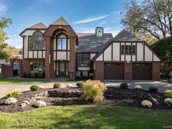 74 Oriole Way