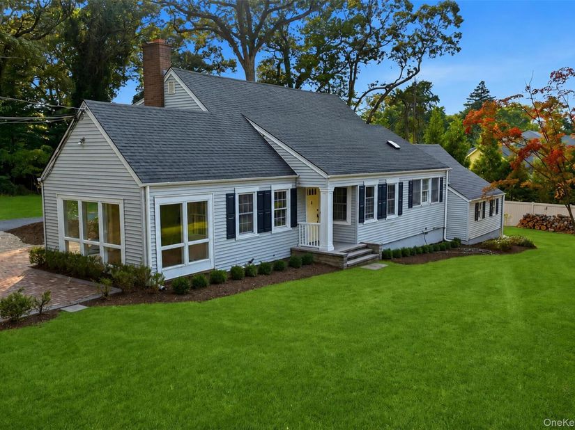 34 Old Field Road, Setauket NY 11733