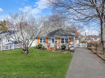 35 Thorburn Avenue