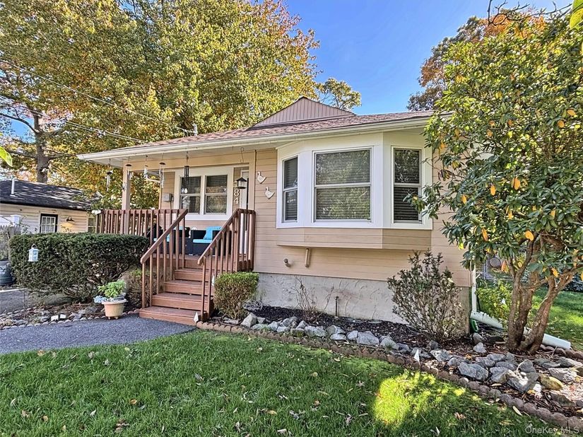 84 Palmetto Drive, Shirley NY 11967