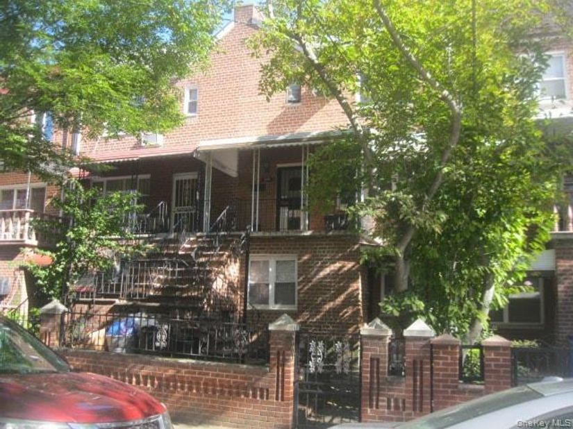 949 E 106th Street, Brooklyn NY 11236