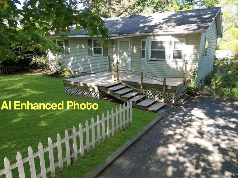 11 State Street, Hampton Bays NY 11946