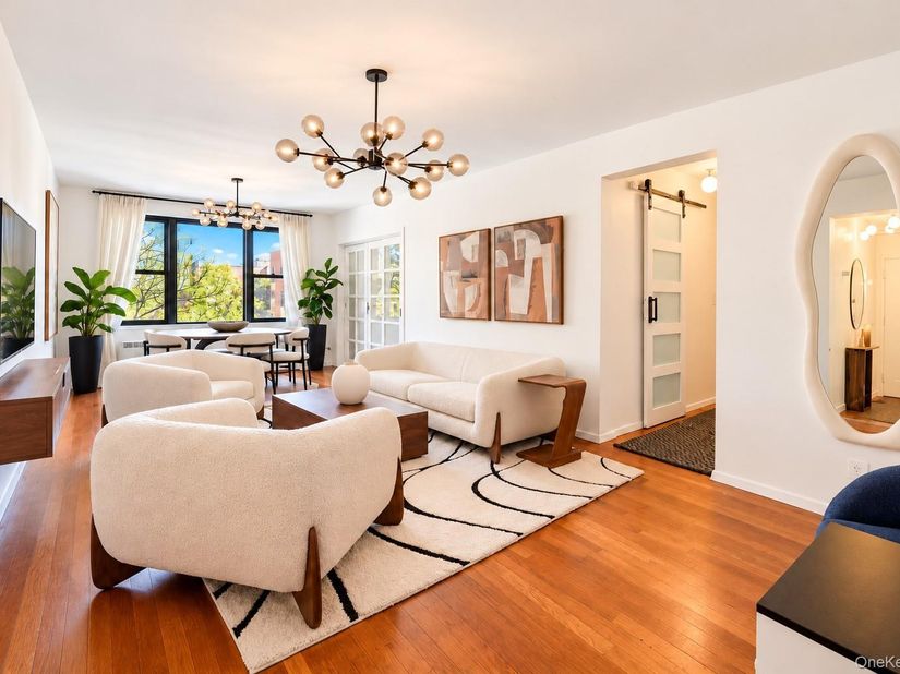 3475 Greystone Avenue 6B, Bronx NY 10463
