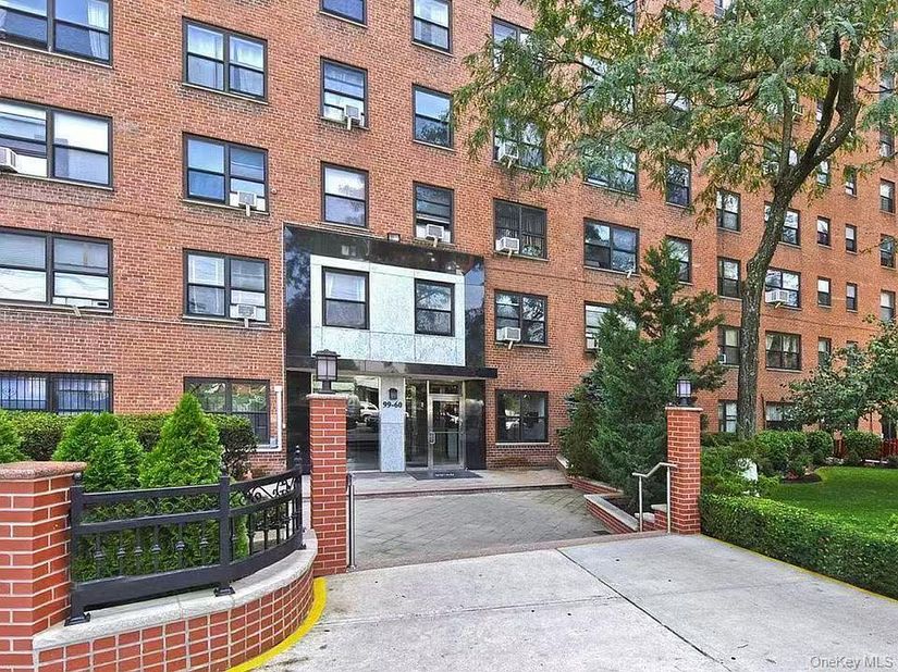 99-60 63rd Road 5W, Rego Park NY 11374