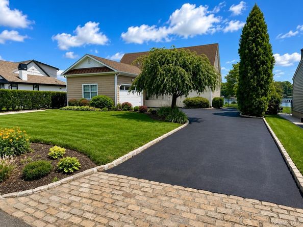 131 Crystal Beach Boulevard, Moriches NY 11955