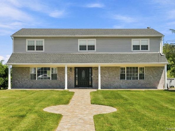 336 Grand Central Avenue, Amityville NY 11701