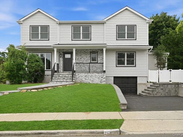 616 Harless Place, West Hempstead NY 11552