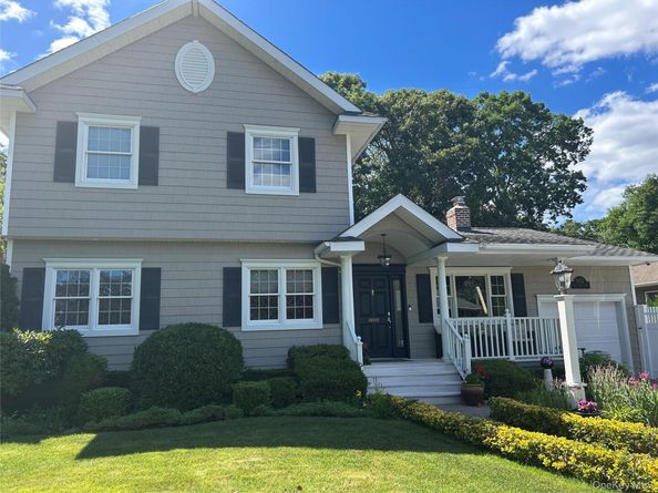 1152 Lakeshore Drive, Massapequa Park NY 11762