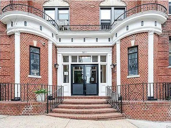 96-11 65th Road 414, Rego Park NY 11374