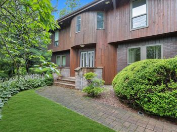 17 Calumet Drive